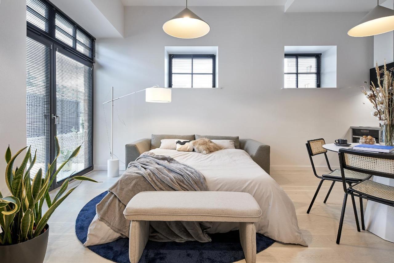 탈린 High Ceiling Loft With Its Own Backyard And A Terrace 아파트 외부 사진